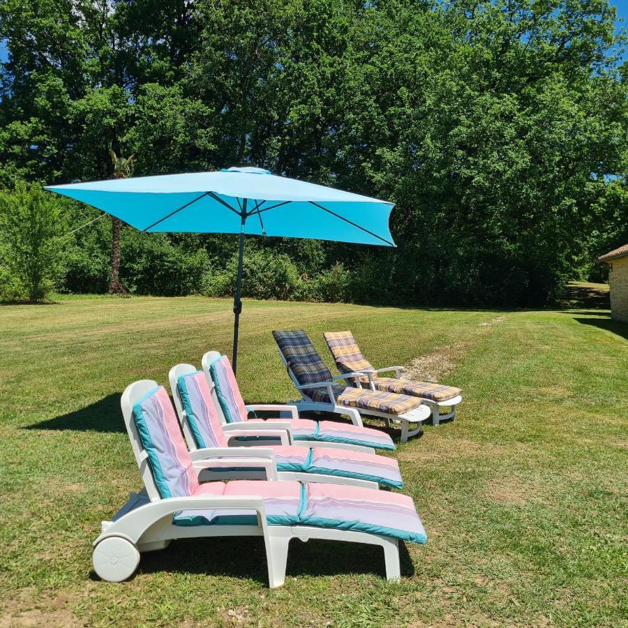 Le Coq En Repos Bed & Breakfast Saint-Sylvestre-sur-Lot Екстериор снимка