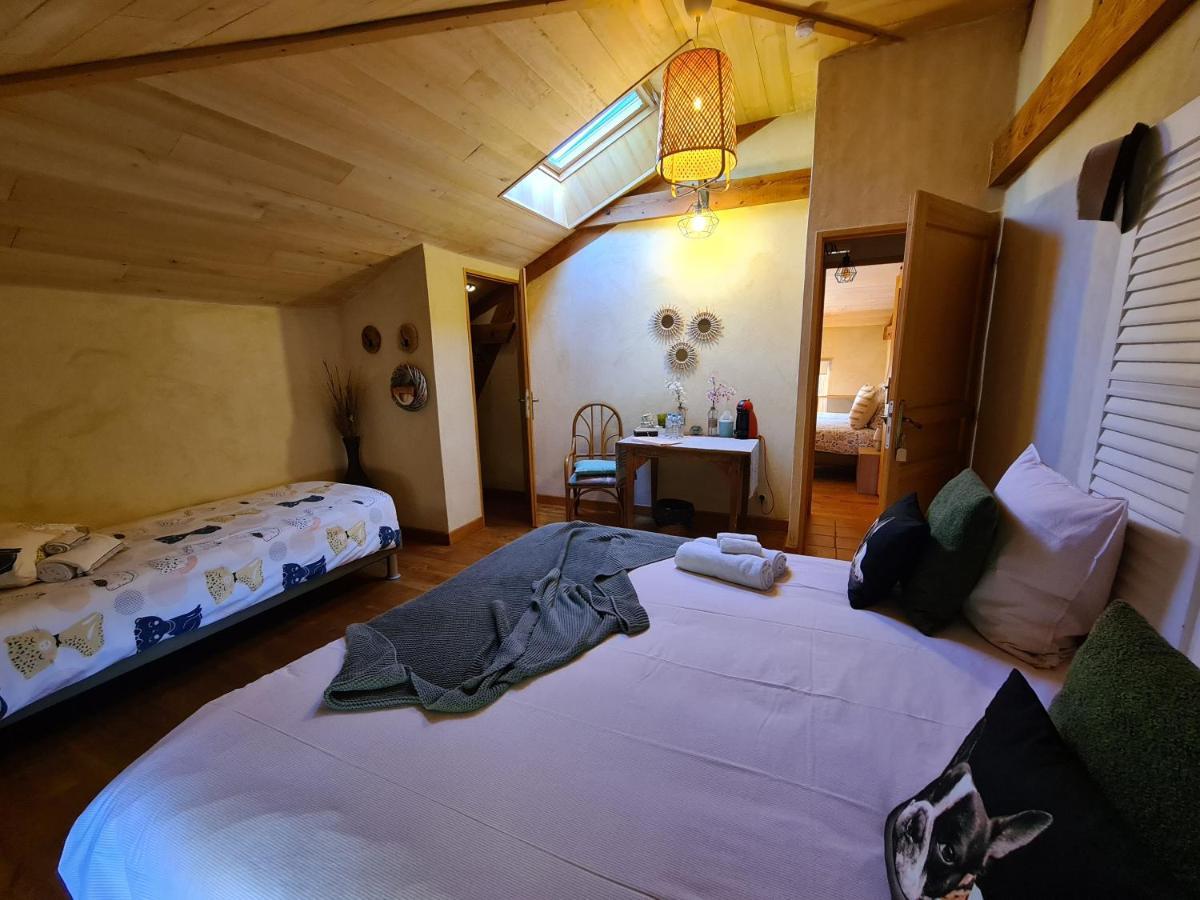 Le Coq En Repos Bed & Breakfast Saint-Sylvestre-sur-Lot Екстериор снимка