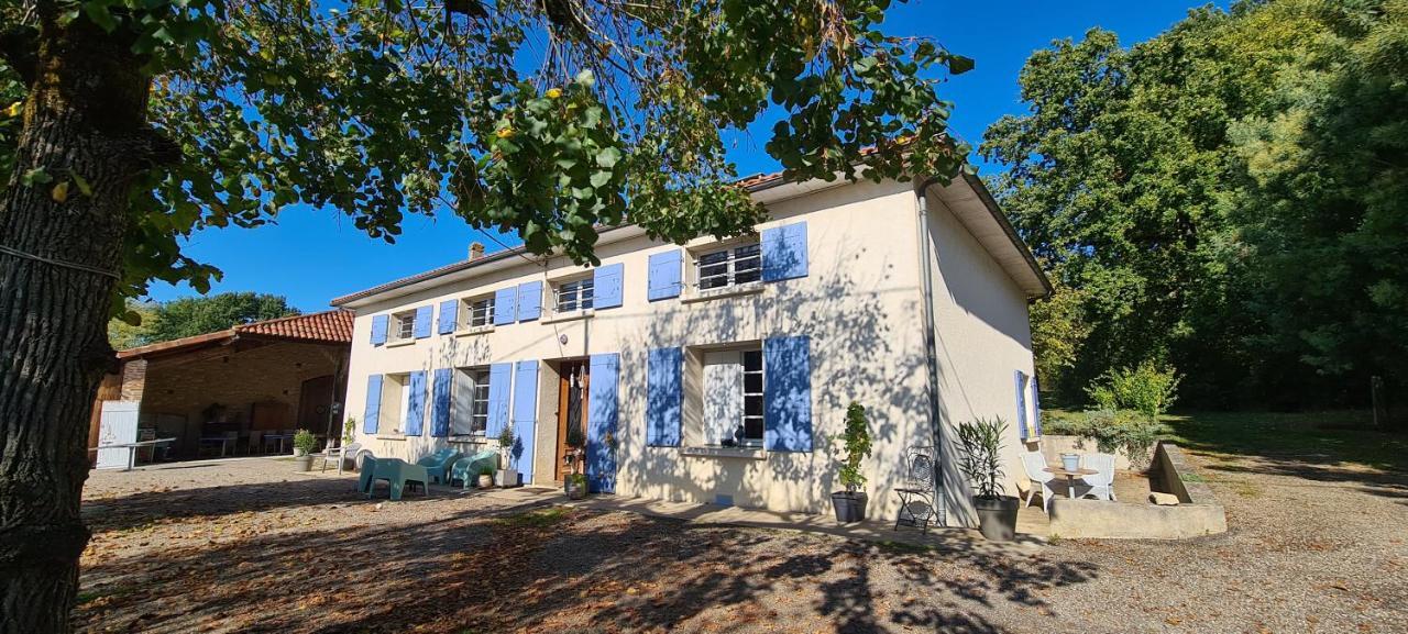 Le Coq En Repos Bed & Breakfast Saint-Sylvestre-sur-Lot Екстериор снимка