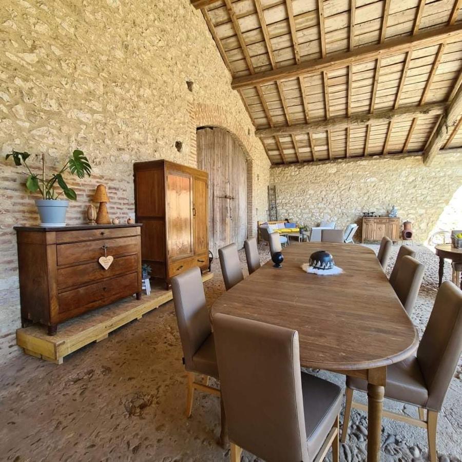 Le Coq En Repos Bed & Breakfast Saint-Sylvestre-sur-Lot Екстериор снимка